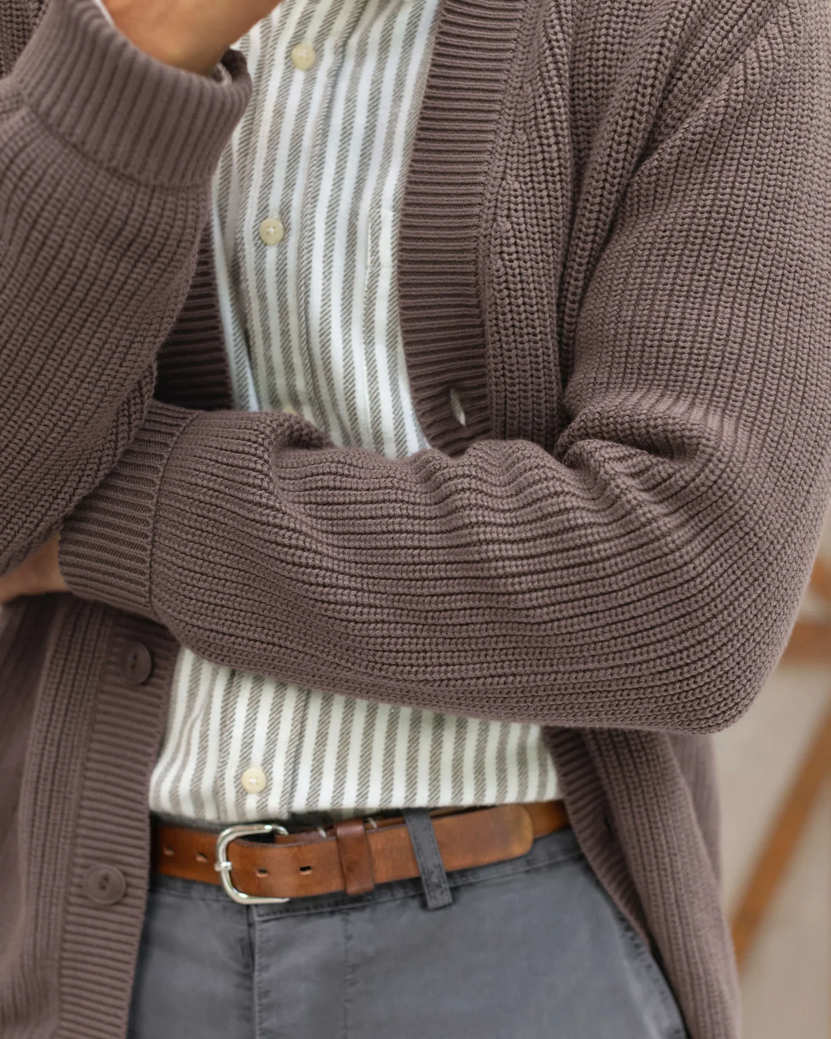 Alex Crane - Bay Cardigan in Coffee - Image 3