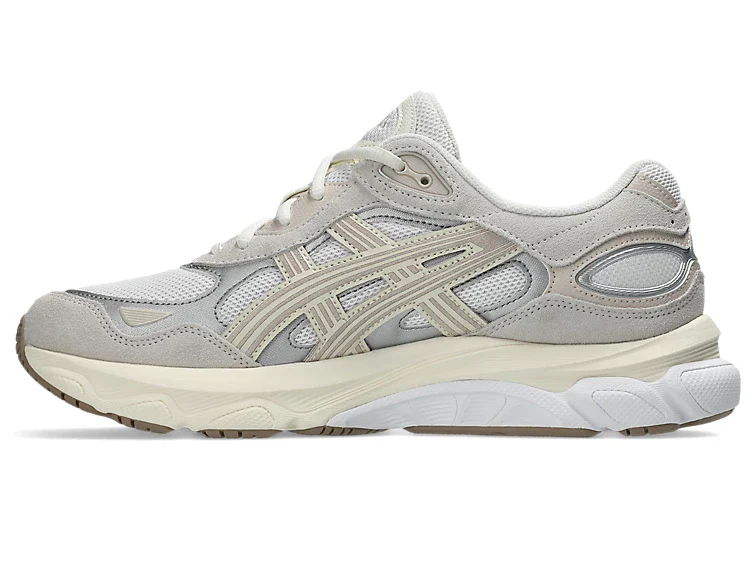 Asics - GEL-NYC 2.0 in White and Cream - Image 4