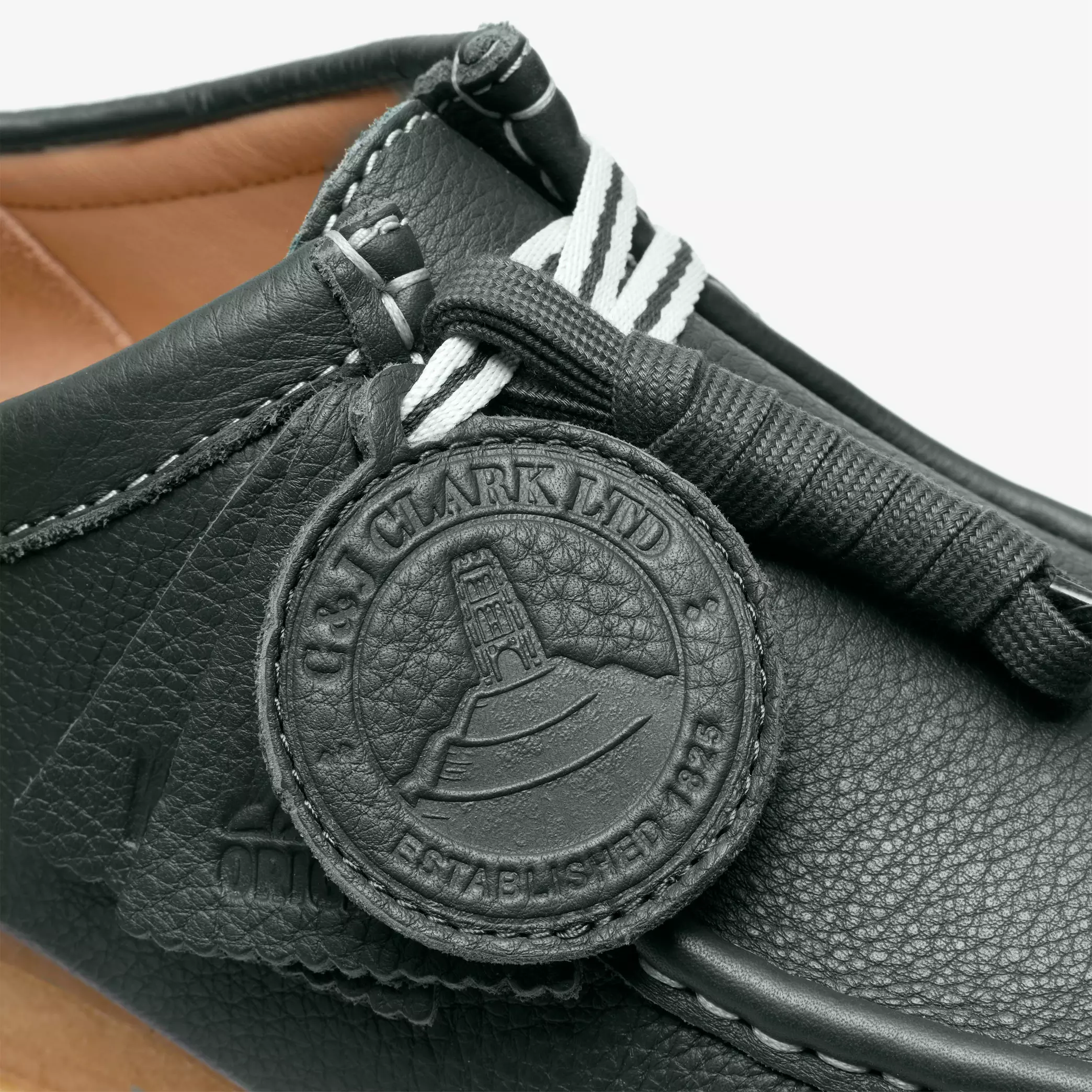 Clarks Originals - Wallabee RB in Dark Green Leather - Image 8