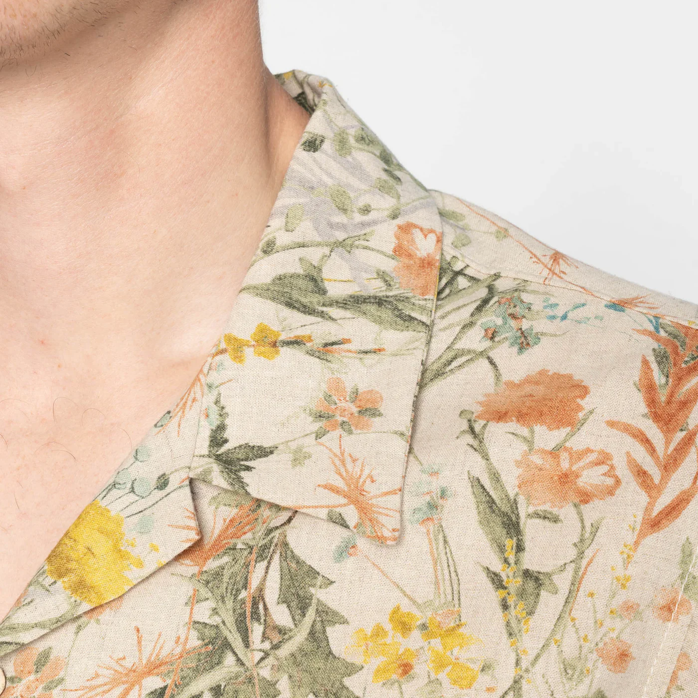 Naked & Famous - Aloha Shirt in Flowers Painting - Image 6