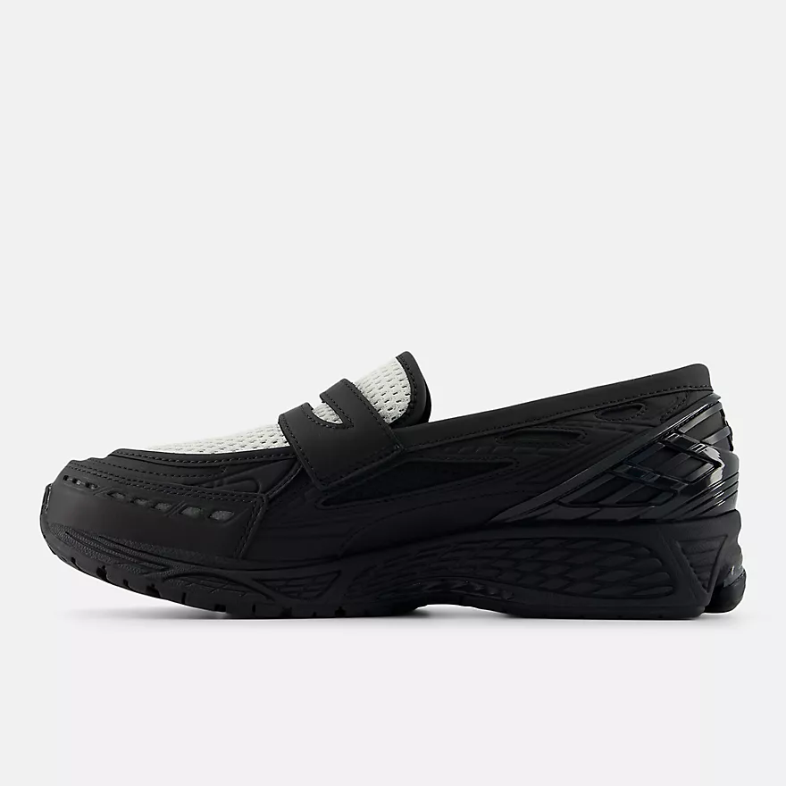 New Balance - 1906L in Black with Angora - Image 2