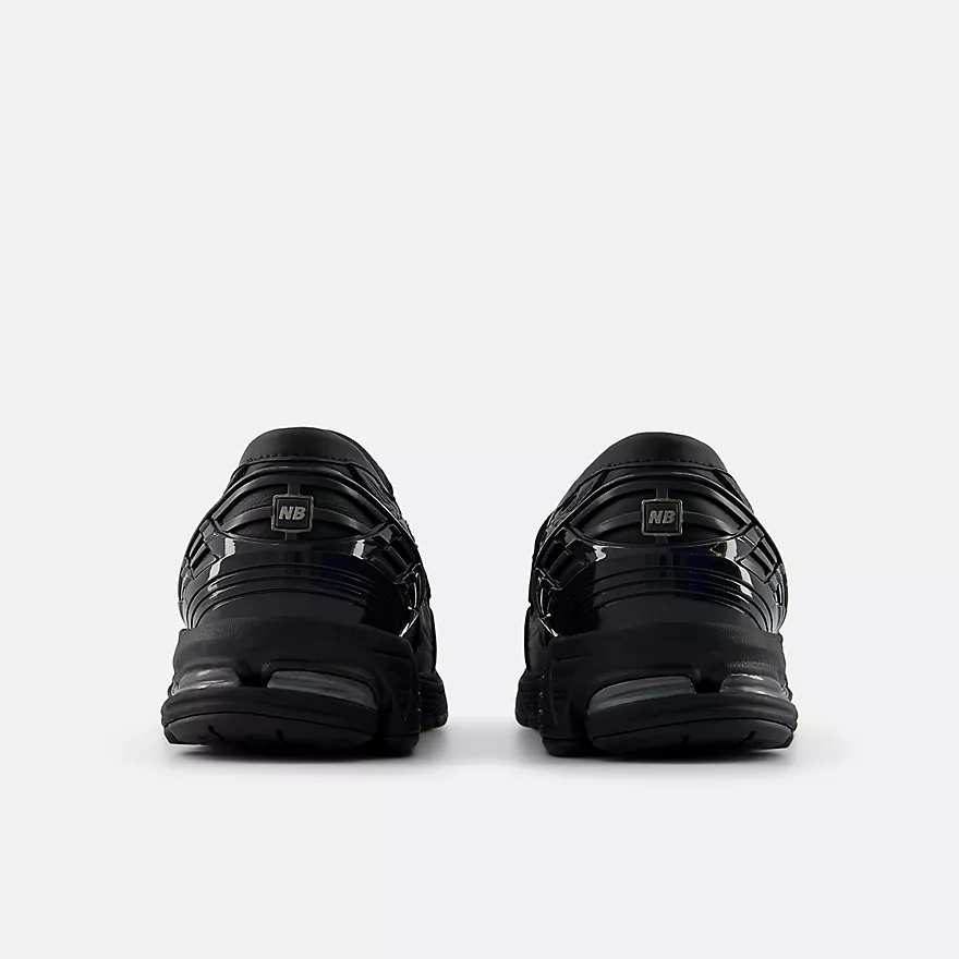 New Balance - 1906L in Black with Angora - Image 6