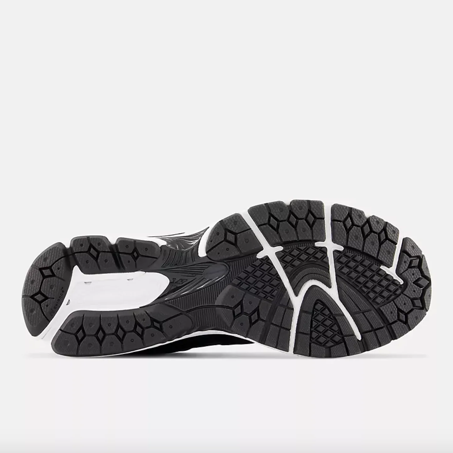 New Balance- 2002r Black with phantom and gunmetal - Image 4