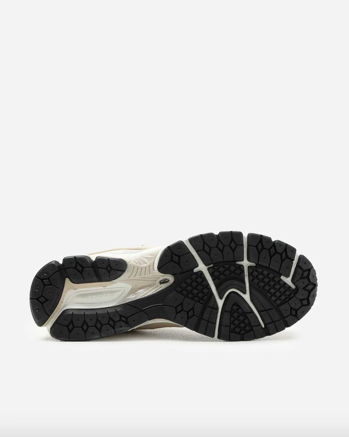 New Balance- 2002RFA Sandstone/ Magnet - Image 4