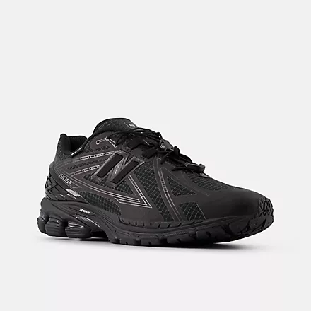 New Balance - U1906X in Black with Alkaline Green - Image 2