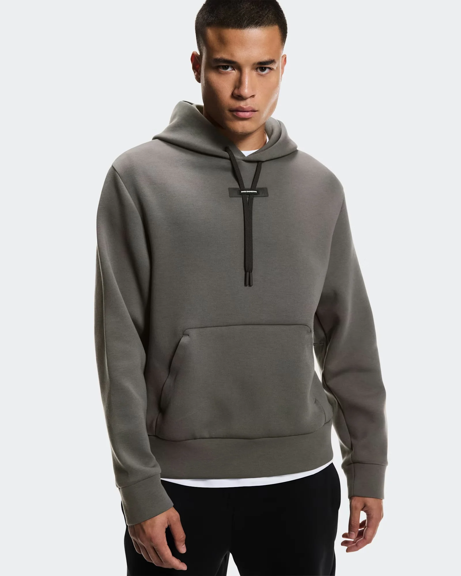ON Running - Focus Tech Hoodie in Shadow - Image 4