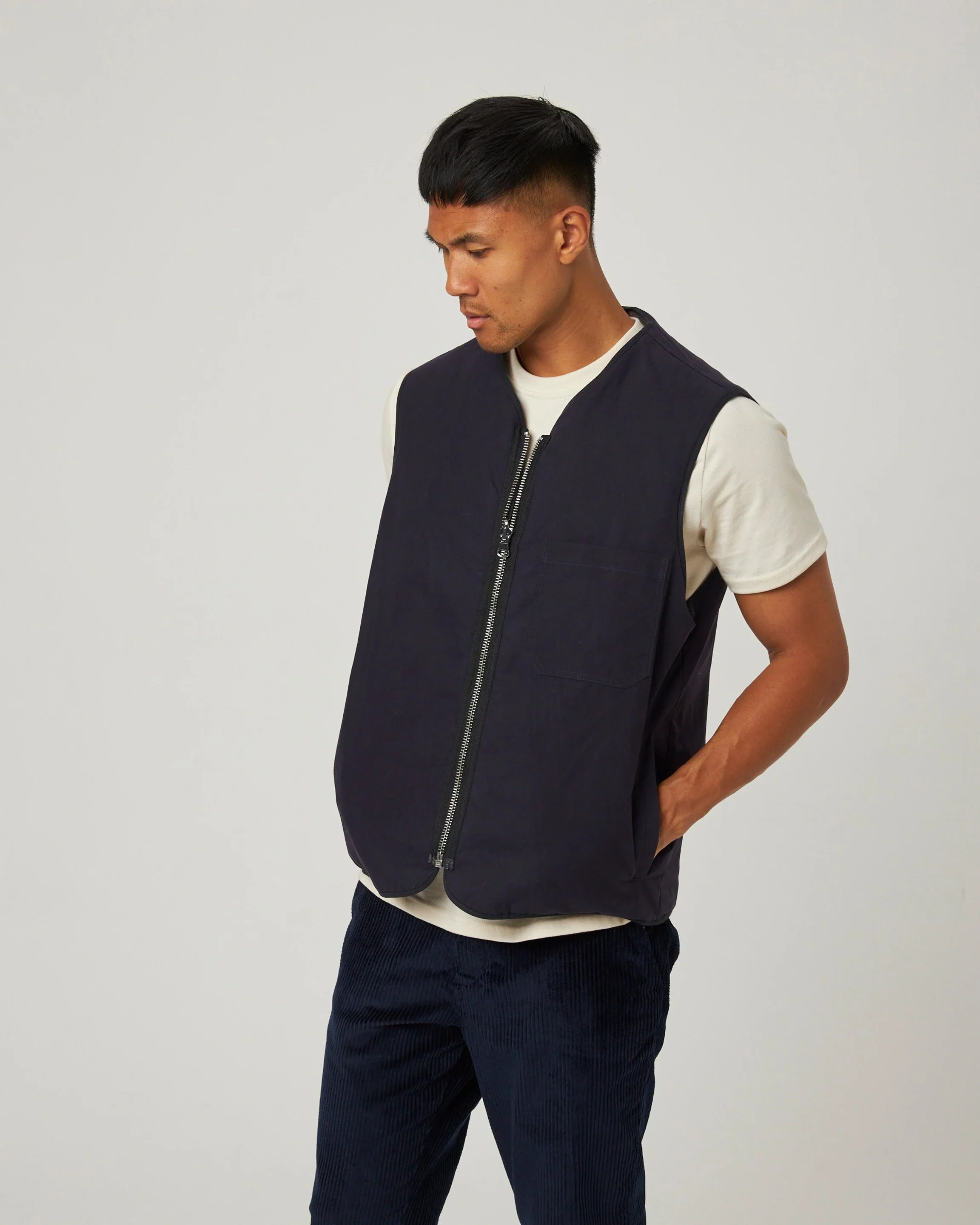 Peregrine - Rex Reverse Gilet in Navy - Image 3