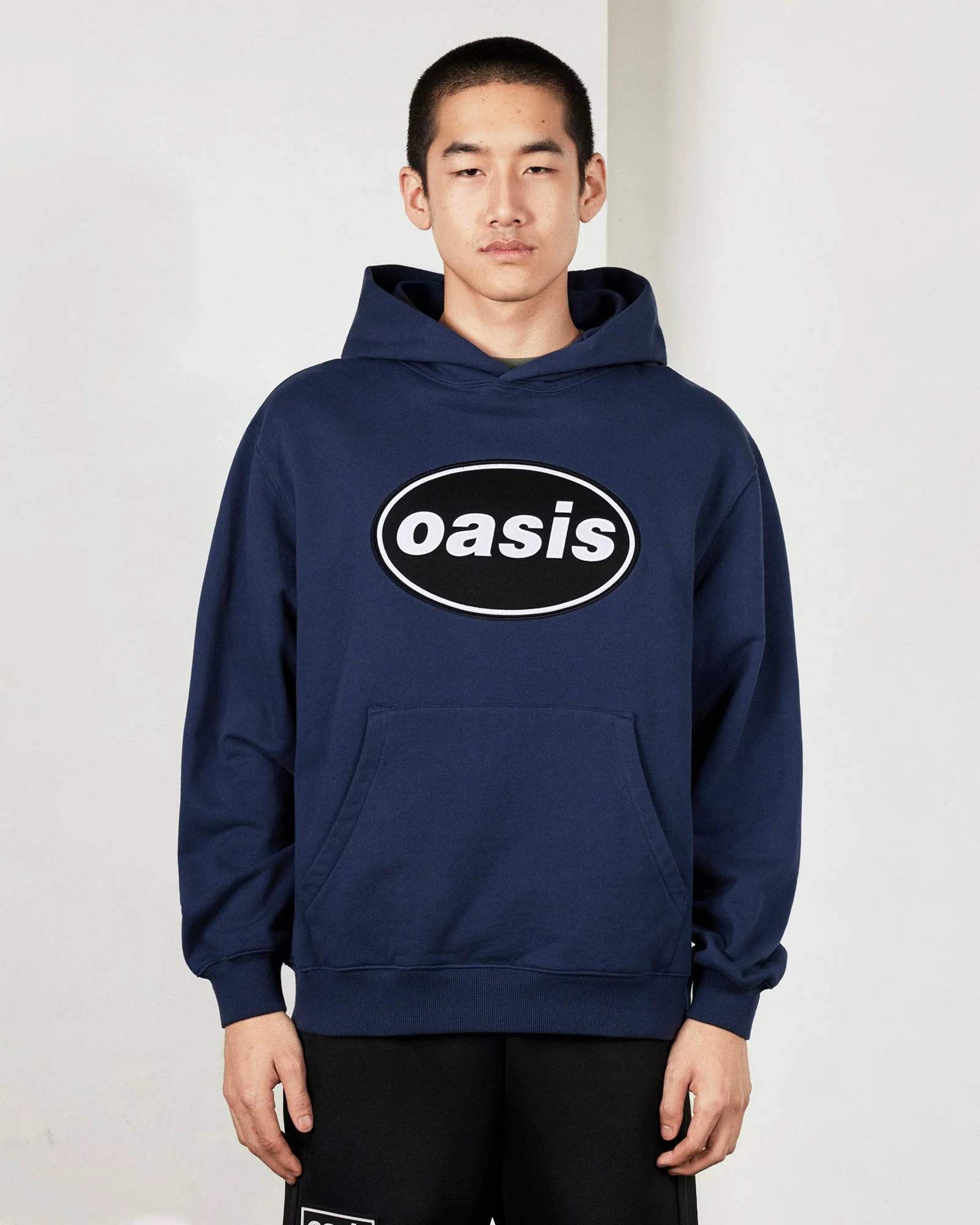 Pleasures x Oasis - Knebworth Hoodie in Navy - Image 3