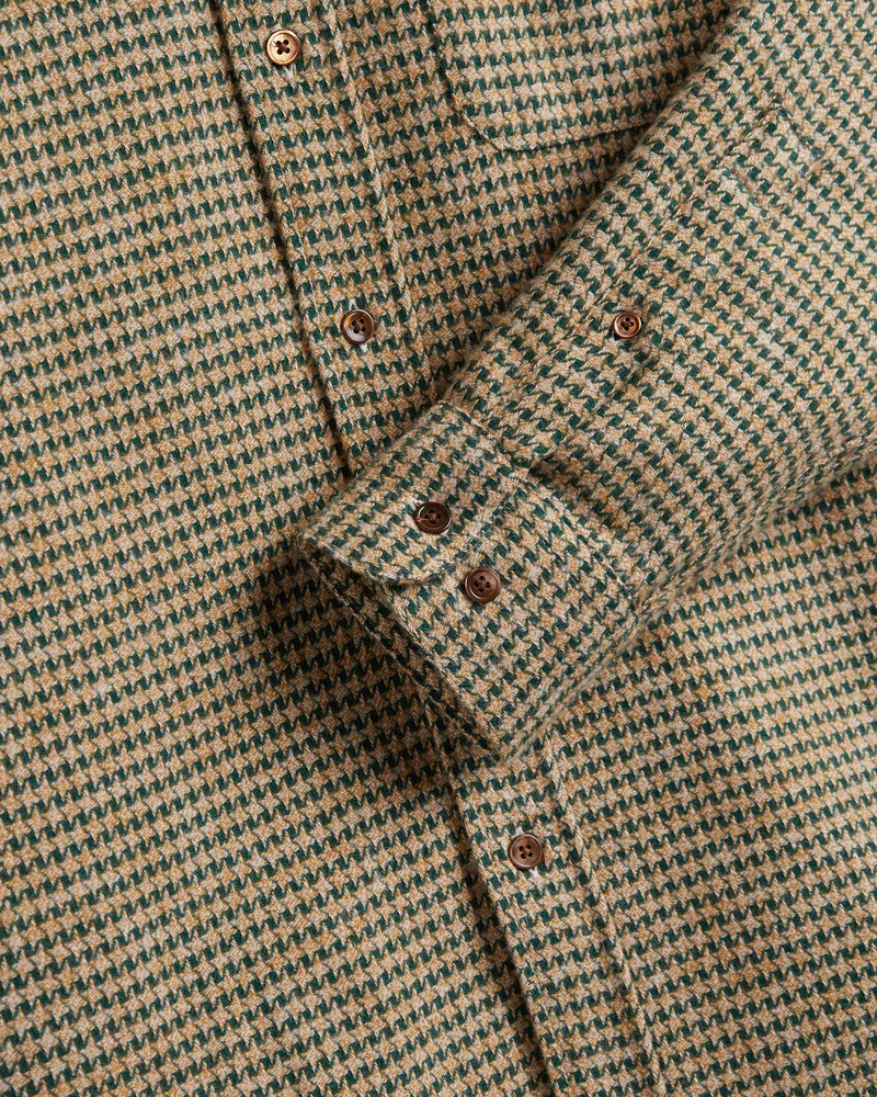 Portuguese Flannel - Abstract Pied Poule in Green - Image 4