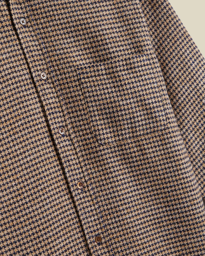 Portuguese Flannel - Abstract Pied Poule in Navy - Image 3