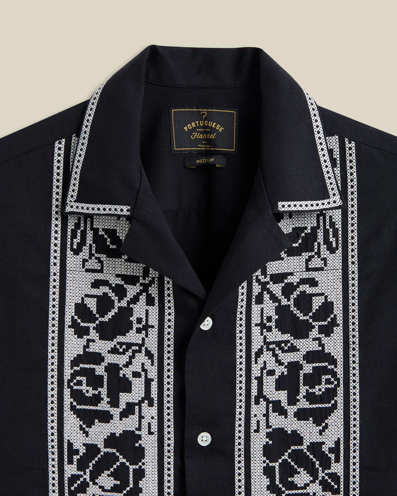 Portuguese Flannel - Cross Stitch in Black - Image 2