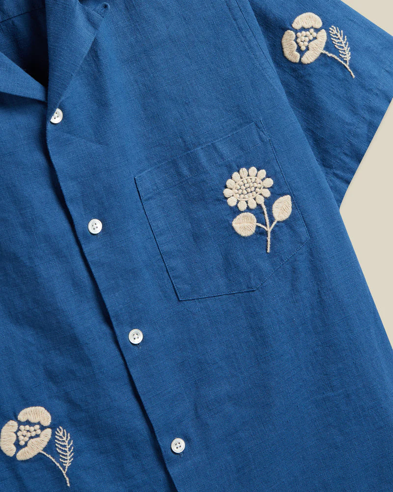 Portuguese Flannel - Embroidery Nature Ramie in Blue - Image 3