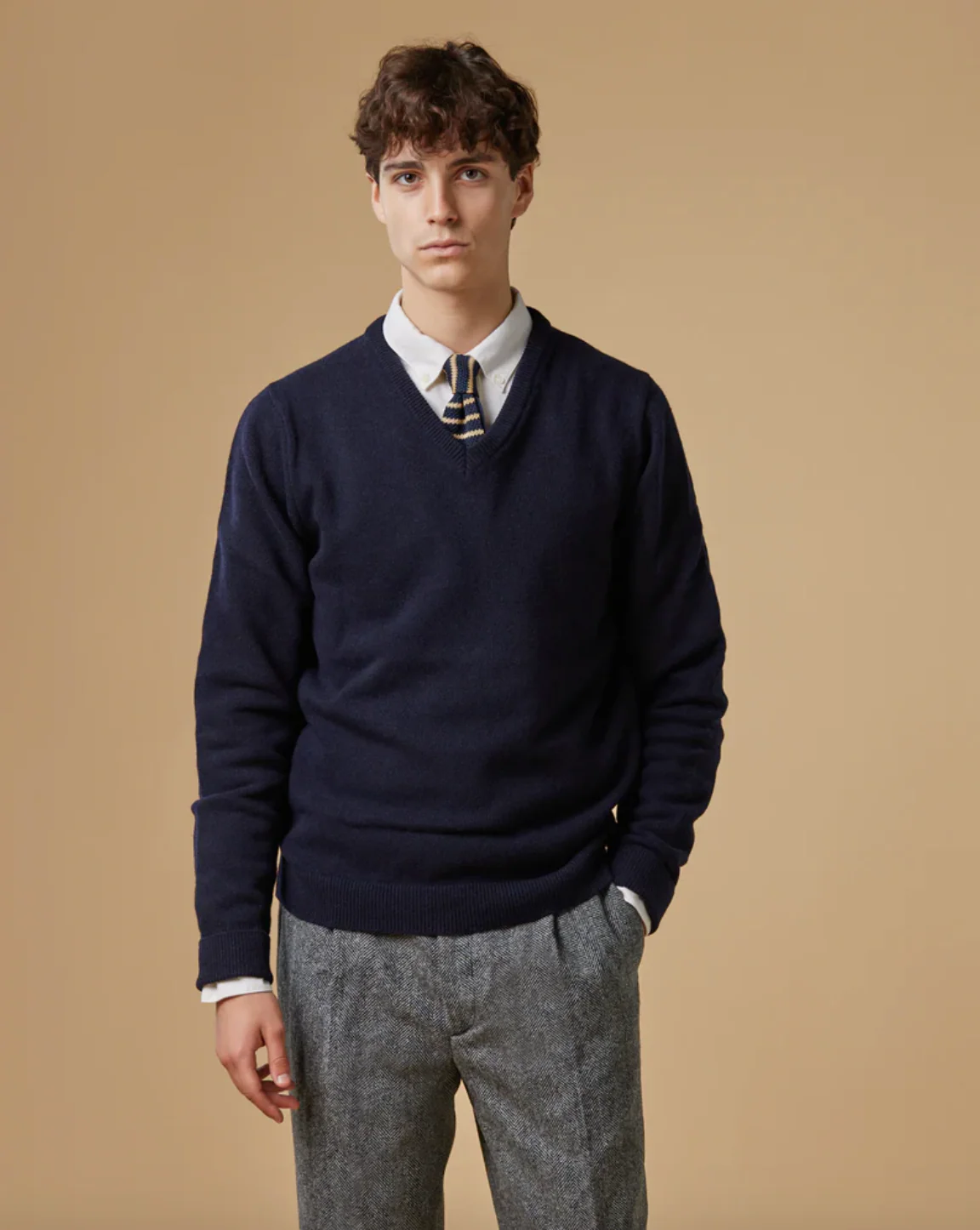 Portuguese Flannel- Extra Fine Merino Wool Sweater Vneck - Image 4