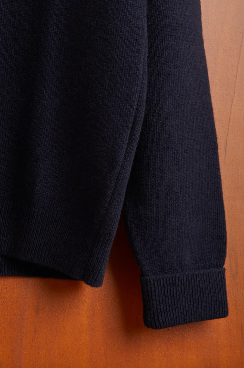 Portuguese Flannel- Extra Fine Merino Wool Sweater Vneck - Image 8