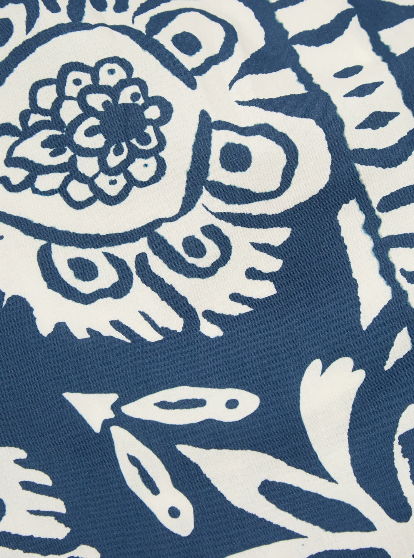 Universal Works - Action Short in Navy Island Print Cotton - Image 5