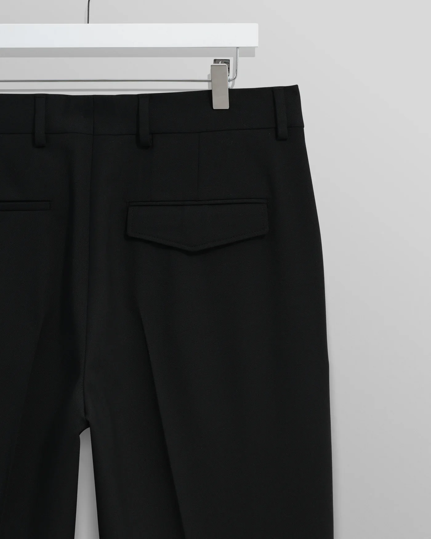 Wax London - Aubyn Black Wool Blend Twill Pleated Trousers - Image 4