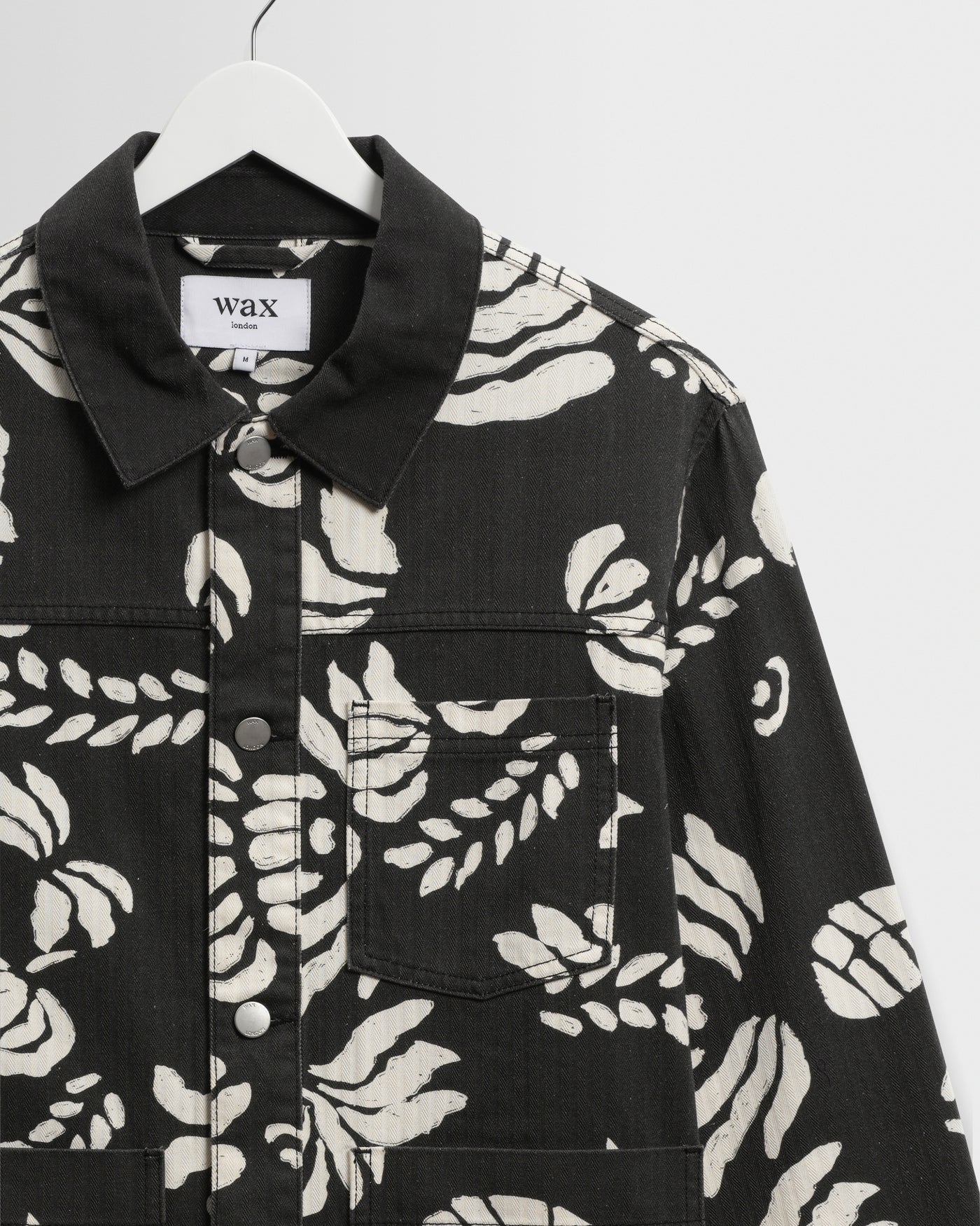 Wax London - Jay Printed Cotton Chore Jacket in Black And Ecru - Image 3